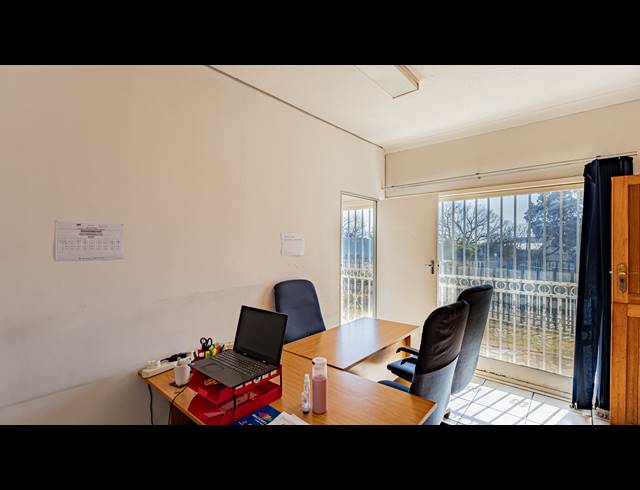 1,853M² TRAINING FACILITY FOR SALE IN FERNDALE